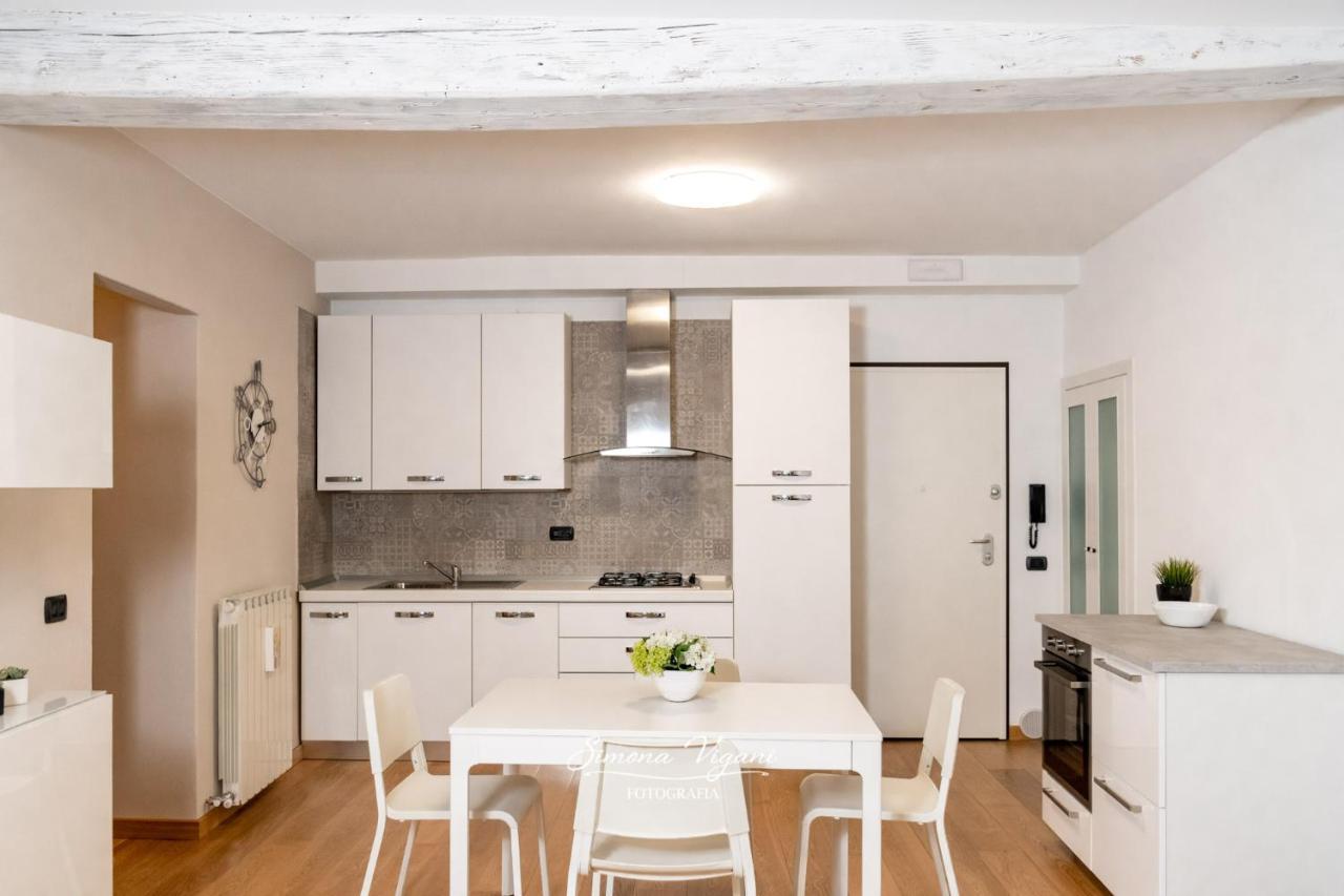 Feel At Home - Nel Cuore Di Lovere Exterior foto